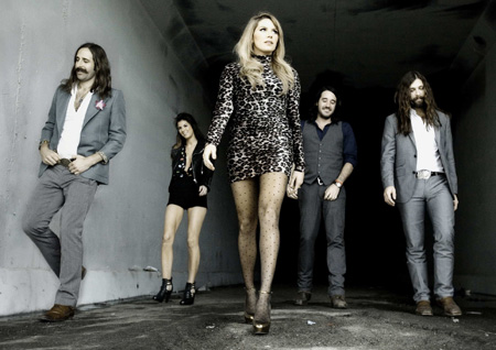 Grace-Potter-and-the-Nocturnals-at-the-Fillmore-Auditorium